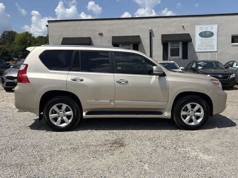 Used 2013 Lexus GX 460 w/ Comfort Plus Pkg AWD/4WD image 6