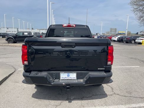 New 2024 Chevrolet Colorado Z71 w/ LPO, Dark Essentials Package image 4