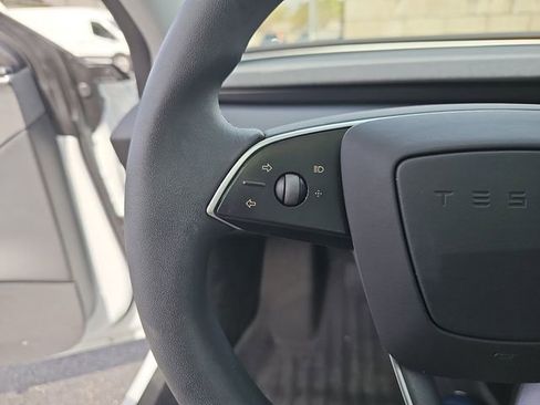 Used 2025 Tesla Model 3 Long Range RWD image 19