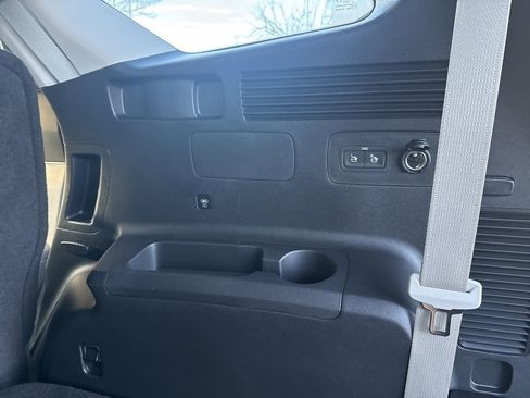 New 2025 Kia Sorento S image 47