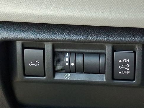 Certified 2025 Subaru Forester Premium image 25