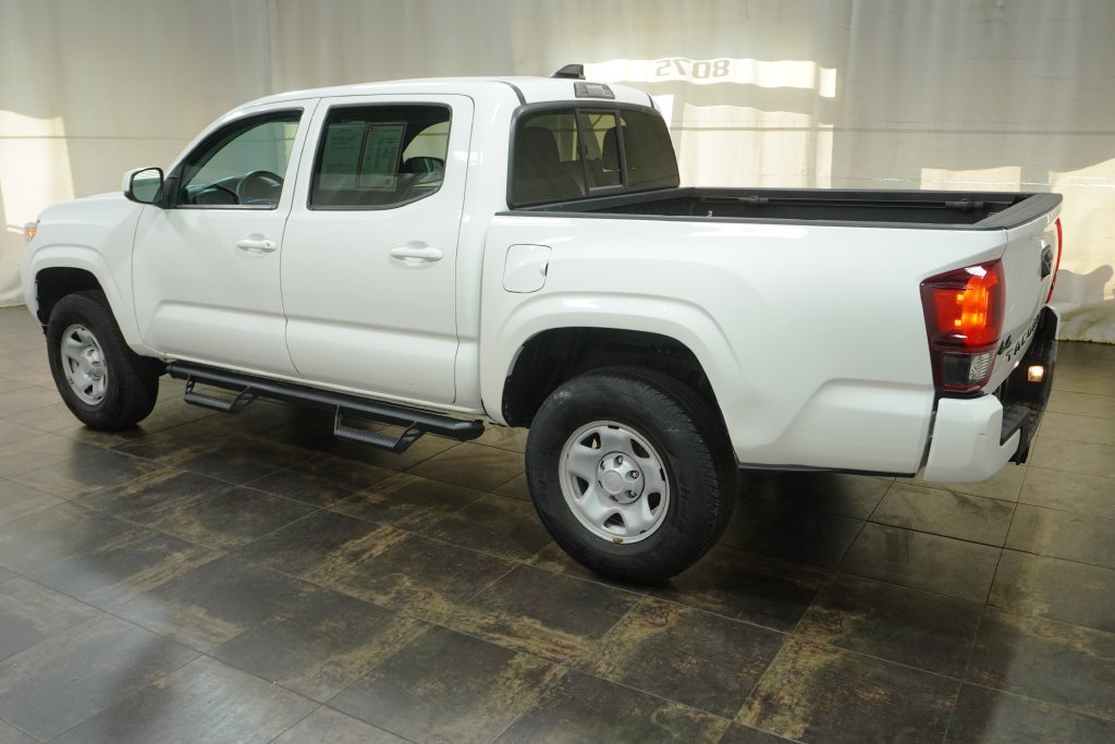 Certified 2023 Toyota Tacoma SR AWD/4WD image 7