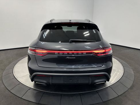 Used 2026 Porsche Macan AWD/4WD image 6