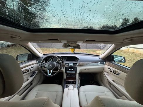 Used 2014 Mercedes-Benz E 350 Sedan image 19