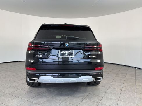 New 2026 BMW X5 xDrive40i w/ Climate Comfort Package AWD/4WD image 10