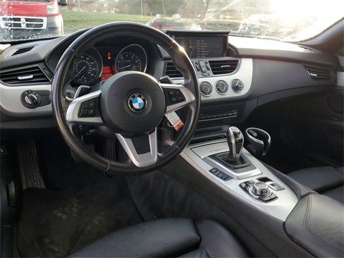 Used 2016 BMW Z4 sDrive28i image 14