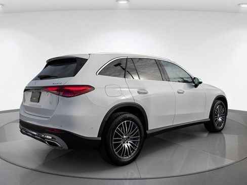 New 2026 Mercedes-Benz GLC 300 GLC 300 image 9