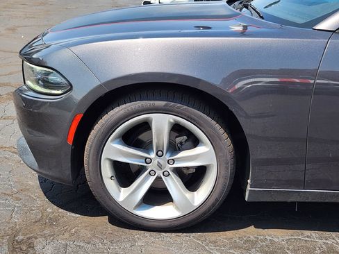 Used 2018 Dodge Charger SXT Plus w/ Quick Order Package 29J RWD image 9