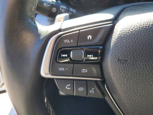 Used 2019 Honda Accord Sport image 18