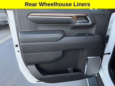 Used 2024 Chevrolet Silverado 1500 High Country w/ Technology Package image 35