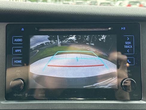 Used 2016 Toyota Sienna LE FWD image 25
