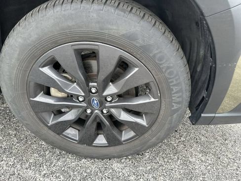 Used 2025 Subaru Outback Onyx Edition AWD/4WD image 21