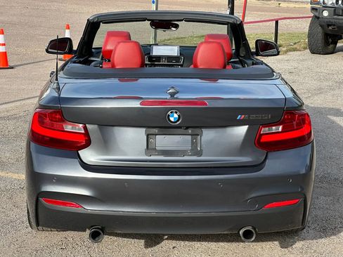 Used 2016 BMW M235i Convertible image 9
