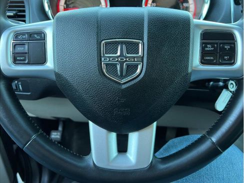 Used 2017 Dodge Grand Caravan SE w/ Power Window Group image 14