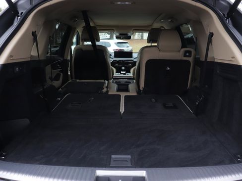 Used 2022 Acura MDX SH-AWD w/ Advance Package image 18