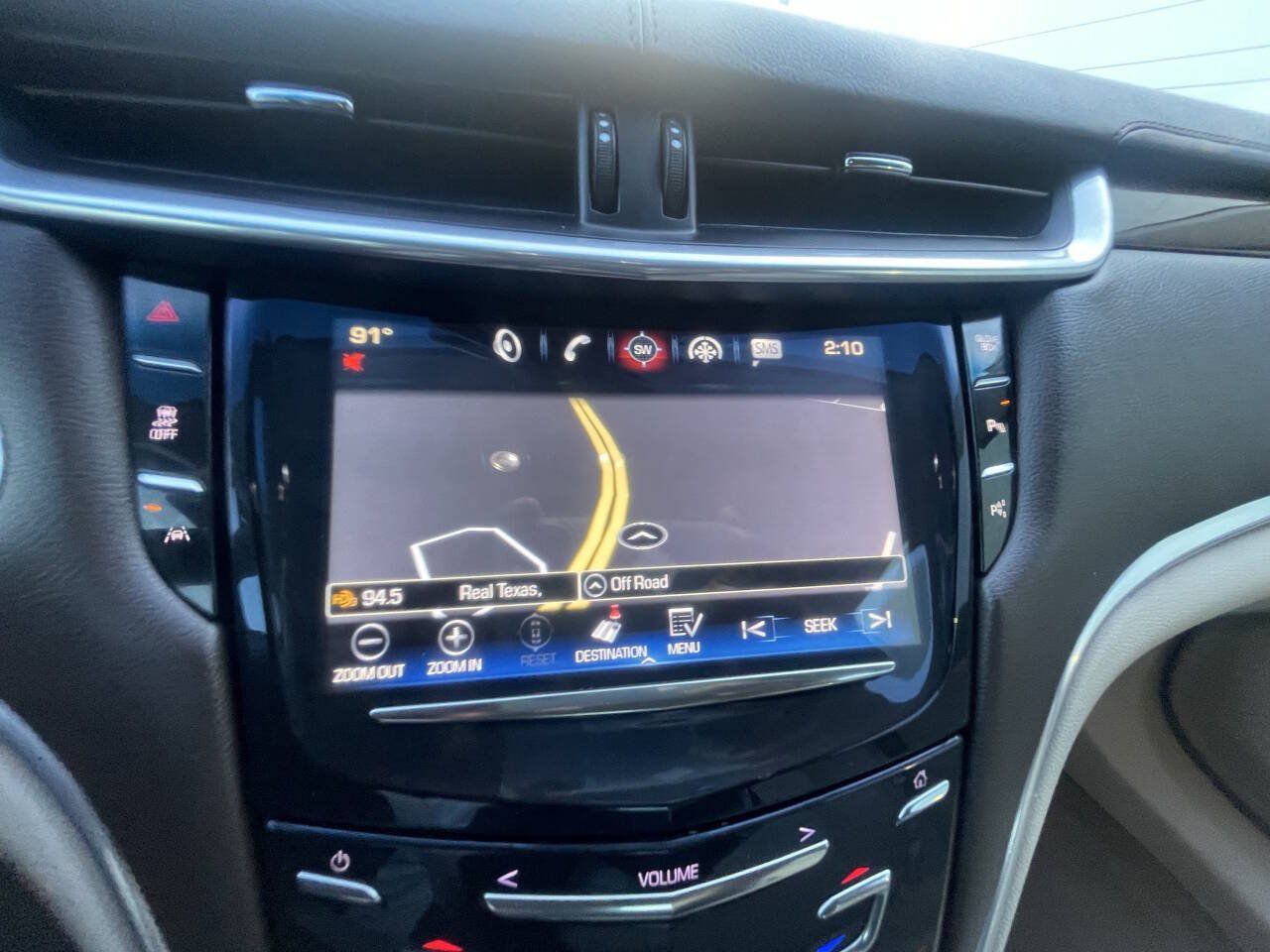 Used 2016 Cadillac XTS Luxury w/ Driver Awareness Package FWD image 14