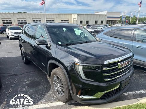 Used 2025 GMC Acadia Elevation FWD image 3