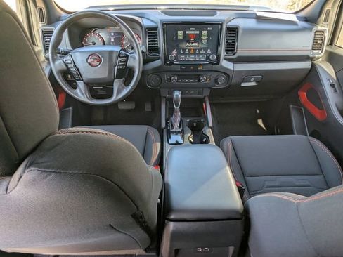 Used 2024 Nissan Frontier Pro-X w/ Technology Package image 16