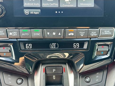 Used 2024 Honda Odyssey Sport image 16