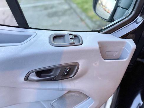 Used 2018 Ford Transit 150 130 Low Roof w/ Exterior Upgrade Package image 31