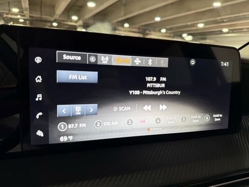 Certified 2025 Nissan Kicks SR AWD/4WD image 15