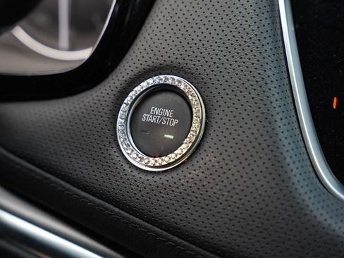 Certified 2024 Cadillac XT5 Luxury FWD image 15