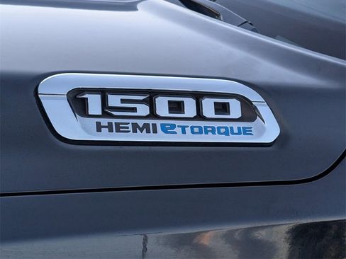 Used 2022 RAM 1500 Laramie image 6