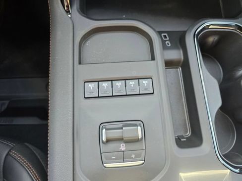 New 2026 GMC Sierra 2500 AT4 w/ AT4 Premium Plus Package AWD/4WD image 21