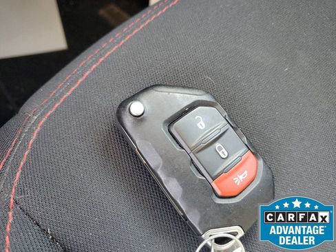 Used 2023 Jeep Gladiator Rubicon w/ LED Lighting Group image 40