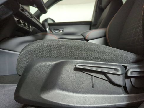 Certified 2026 Honda HR-V Sport image 26