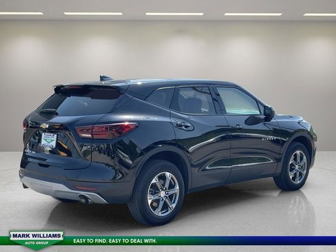 Used 2024 Chevrolet Blazer LT w/ Driver Confidence Package image 5