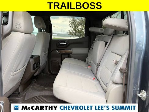 Used 2022 Chevrolet Silverado 1500 LT Trail Boss w/ Convenience Package II AWD/4WD image 38