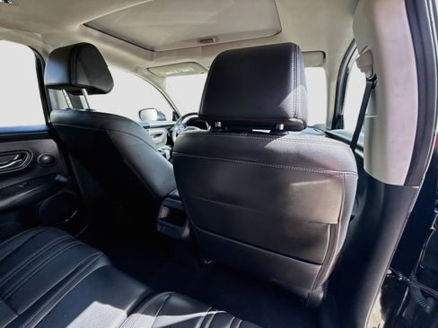 Certified 2023 Honda HR-V EX-L image 28