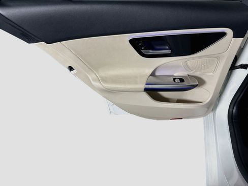 Used 2022 Mercedes-Benz C 300 Sedan w/ Exclusive Trim Package image 26