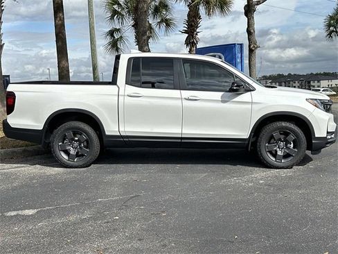 New 2026 Honda Ridgeline TrailSport image 2