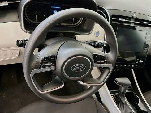Used 2024 Hyundai Tucson SEL image 18