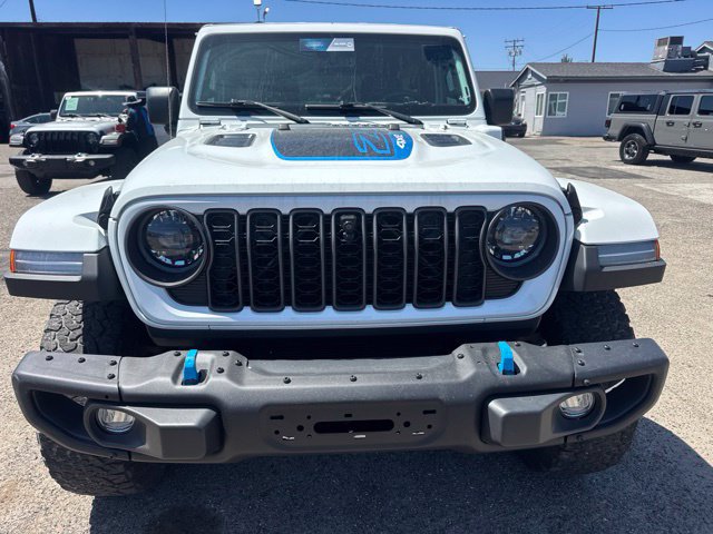 Used 2023 Jeep Wrangler Unlimited Rubicon 4xe AWD/4WD image 2