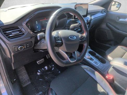 Used 2024 Ford Escape ST-Line image 10