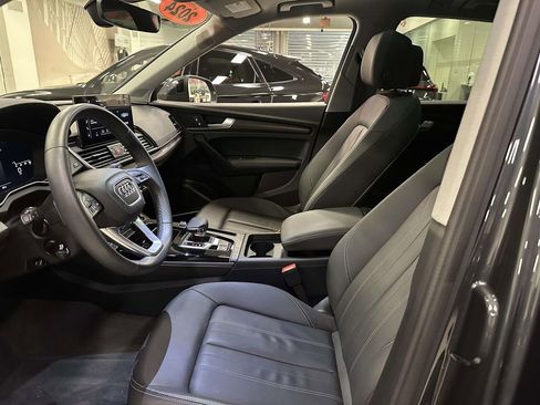 Used 2024 Audi Q5 2.0T Premium Plus w/ Premium Plus Package image 14