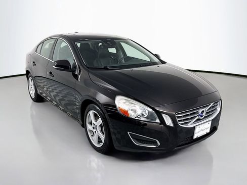 Used 2013 Volvo S60 T5 FWD image 7