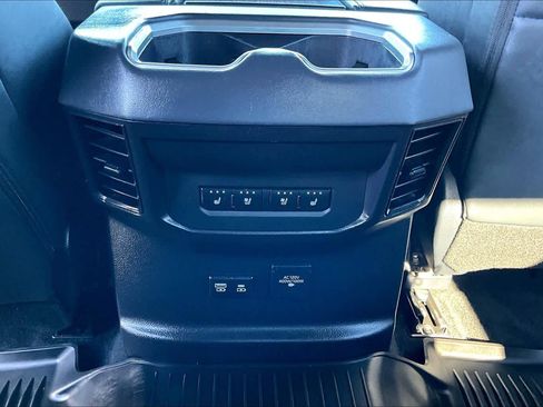 Used 2025 Toyota Tundra Platinum image 33