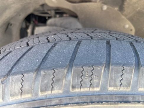 Used 2018 Ford Expedition XLT w/ Equipment Group 202A RWD image 6
