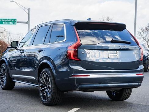 New 2026 Volvo XC90 B5 Ultra image 5