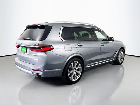 Used 2025 BMW X7 xDrive40i AWD/4WD image 10