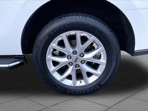 Used 2020 Ford Expedition XLT w/ Equipment Group 202A RWD image 11