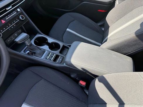 Certified 2025 Hyundai Sonata SE FWD image 21