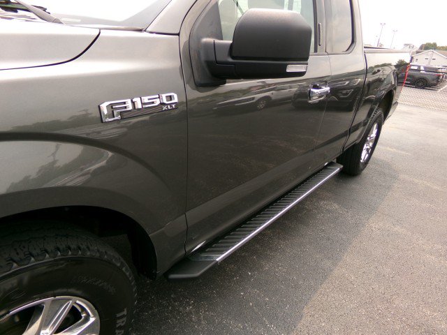 Used 2015 Ford F150 XLT w/ Equipment Group 302A Luxury AWD/4WD image 10