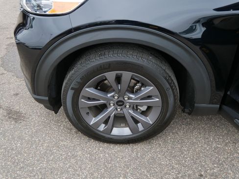 Certified 2024 Ford Explorer XLT w/ Equipment Group 202A image 15