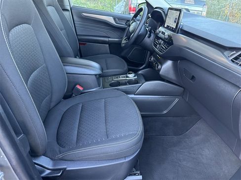 Used 2025 Ford Escape Active image 13