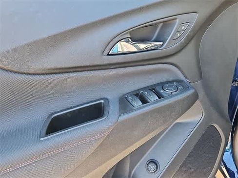 Used 2022 Chevrolet Equinox RS w/ RS Leather Package image 29